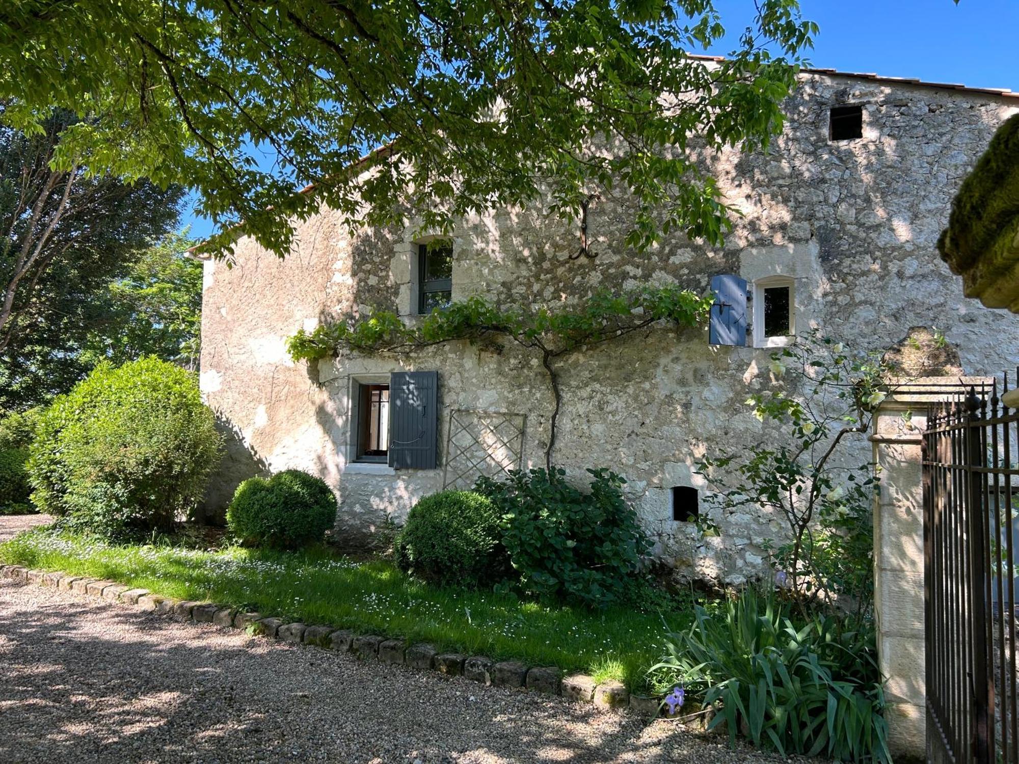 فندق Entre-Vignes-Et-Bastides مونْكاري المظهر الخارجي الصورة